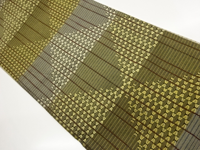 JAPANESE KIMONO / VARIATION WEAVE: STRIPES / WOVEN SCALE PATTERN FUKUR